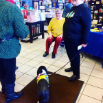 Pet_Therapy_Bookfair_Barnes_and_Noble_Sammy